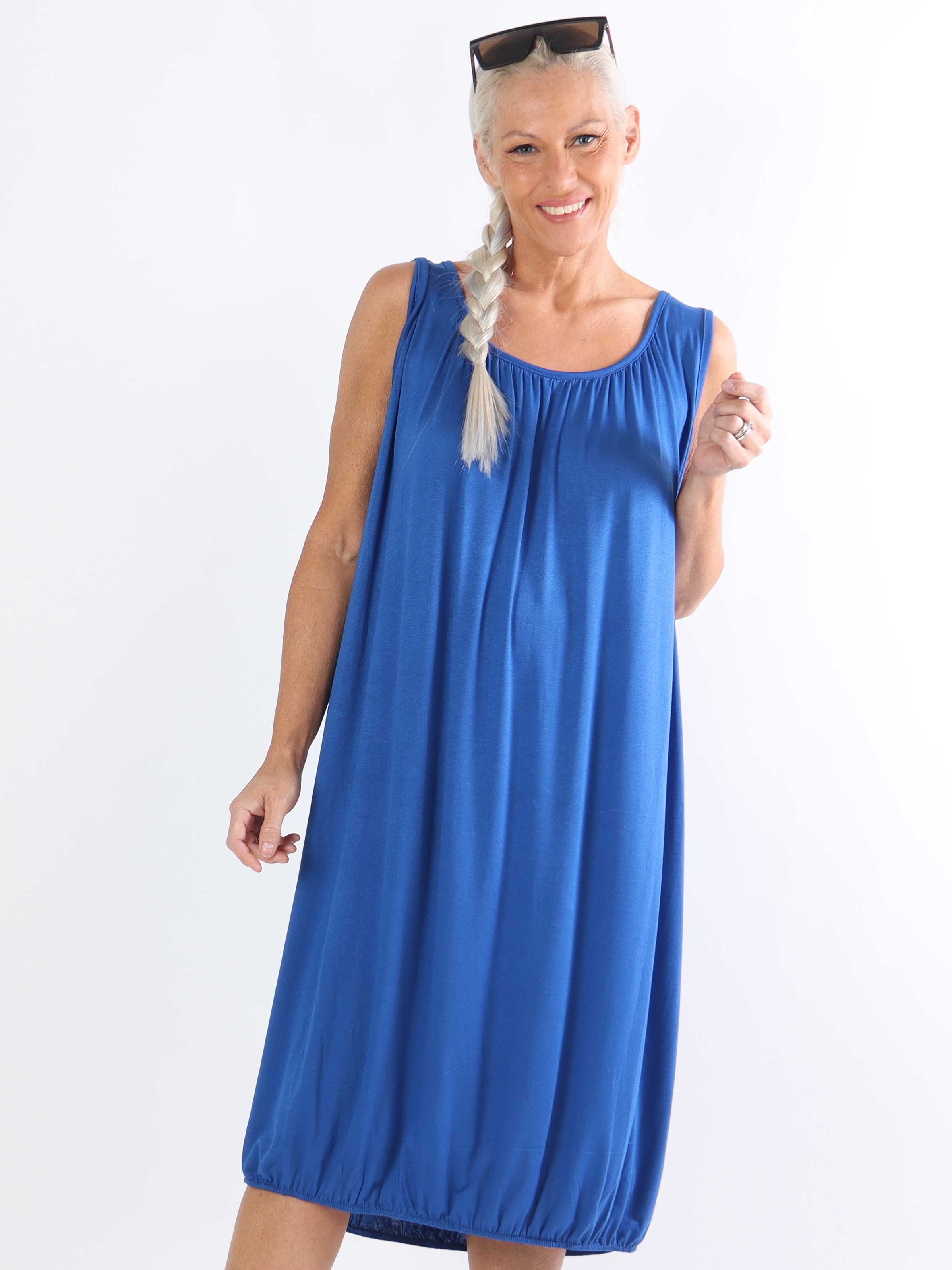 Miracle Sleeveless Dress - Plus size basis kjole i viskose med elastik forneden